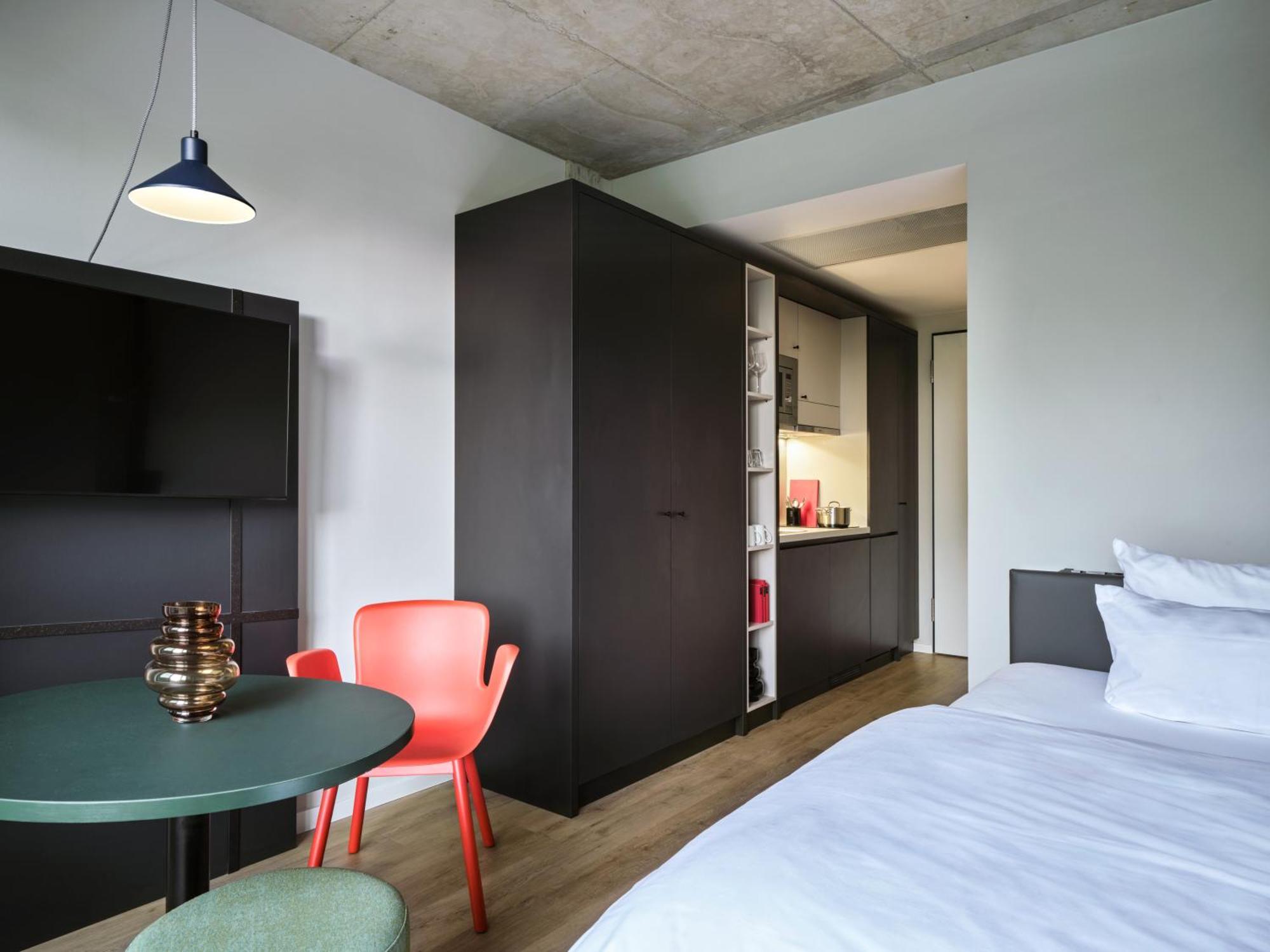Stayery Aparthotel